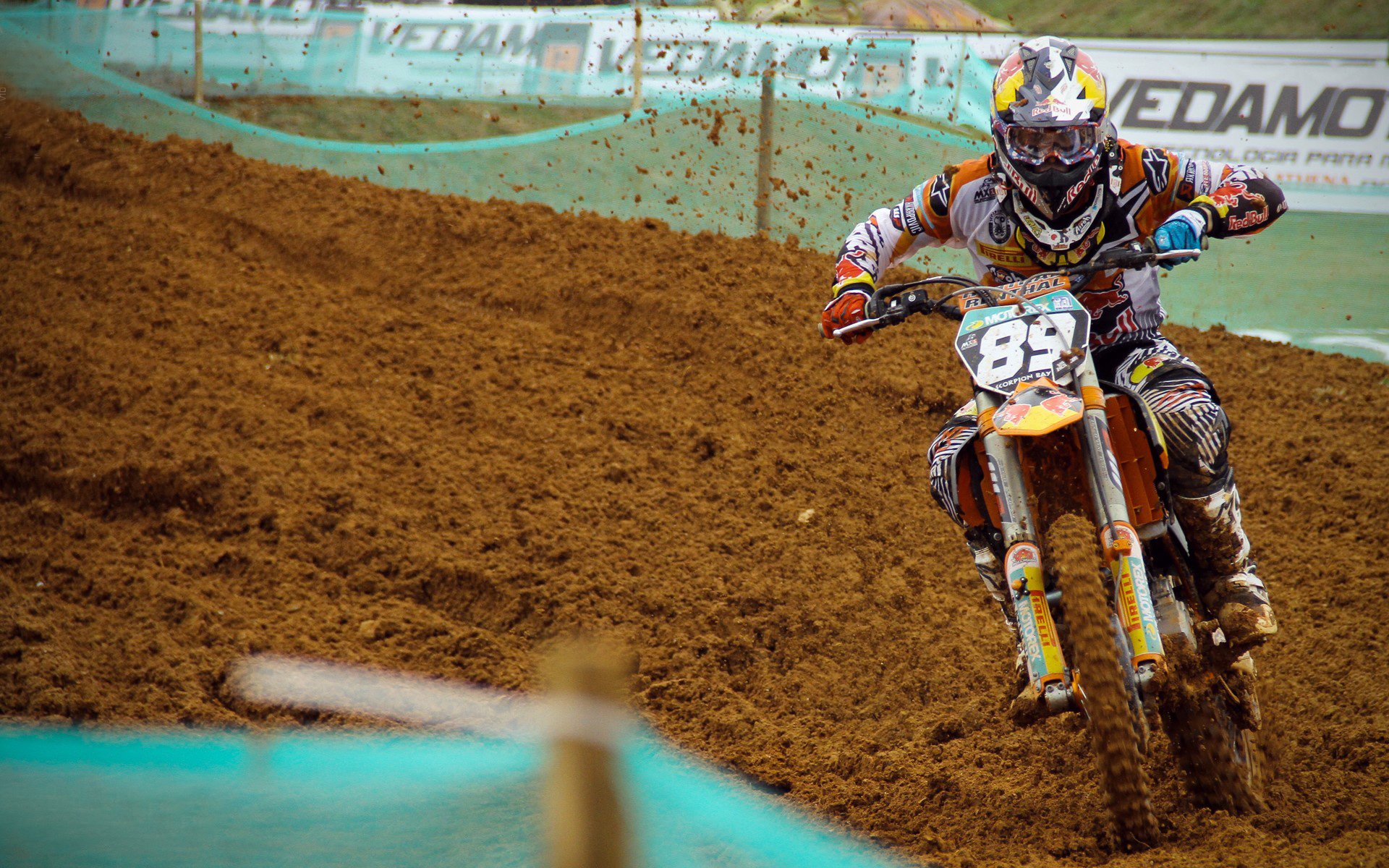 三强接力分段数据对比曝光，4x100米接力第三棒技巧